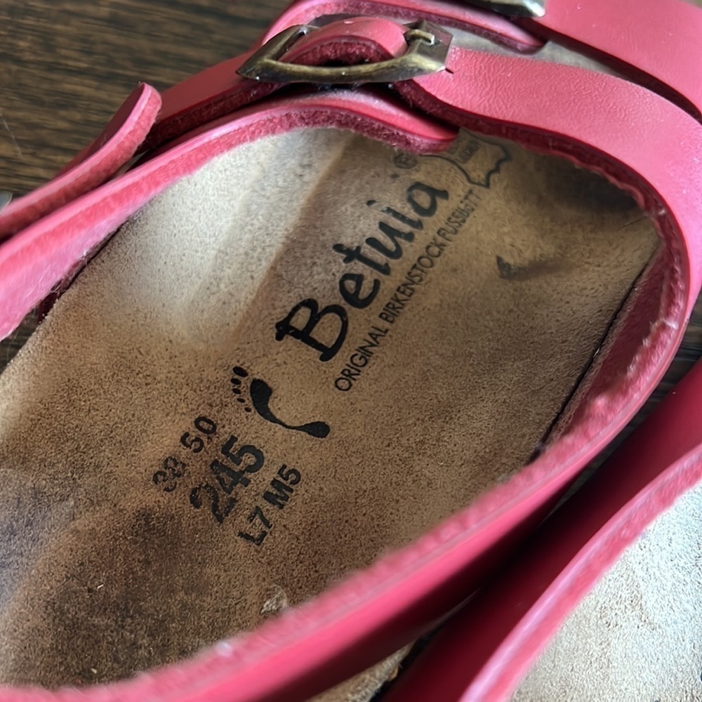 Birkenstock Betula Womens 7 Mens 5 Leather Buckle Strap Sandals Red - Picture 10 of 11